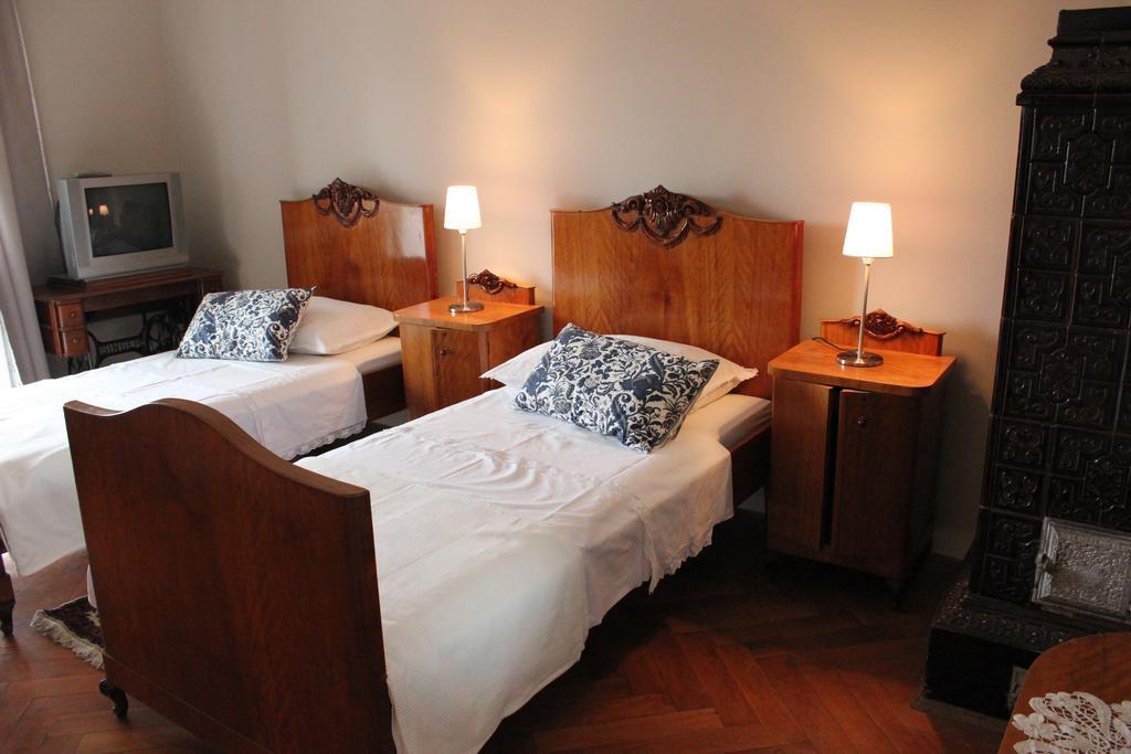 Villa Arteana - Apartment Bonacic Opatija Oda fotoğraf